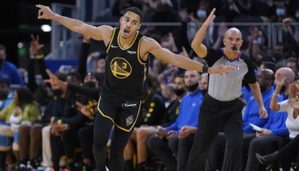 九游体育官网-拳击赛优胜者！普尔即将喜提4年超1.2亿美元新合同